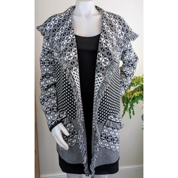 NEW Jillian Nicole Cardigan Large Black White Mixed Pattern Fringed Open Pockets - Picture 11 of 11